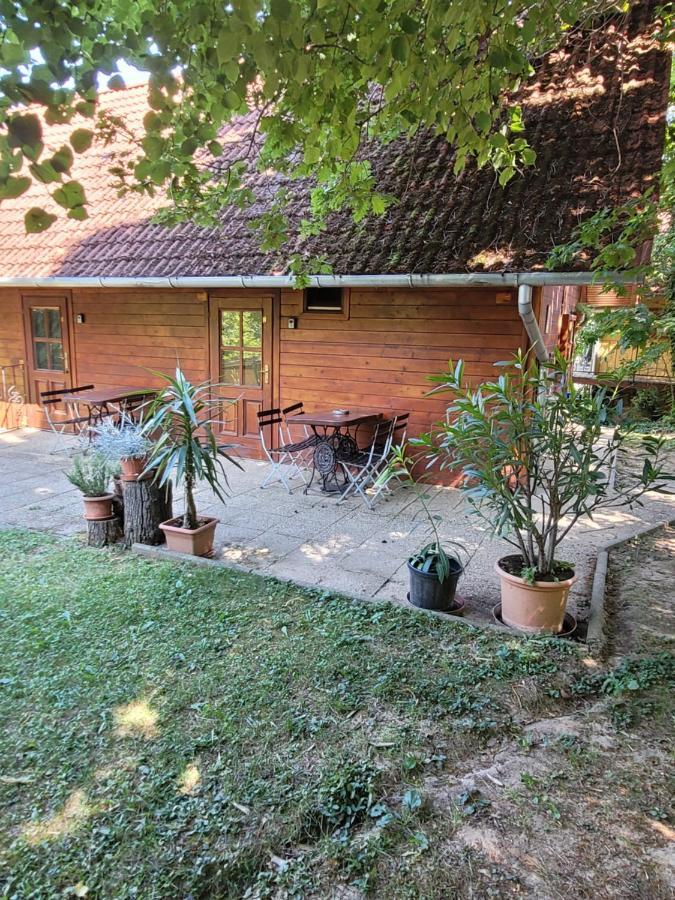 Mohas Vendeghaz Koszeg Mohas Ut 107 Hotell Eksteriør bilde