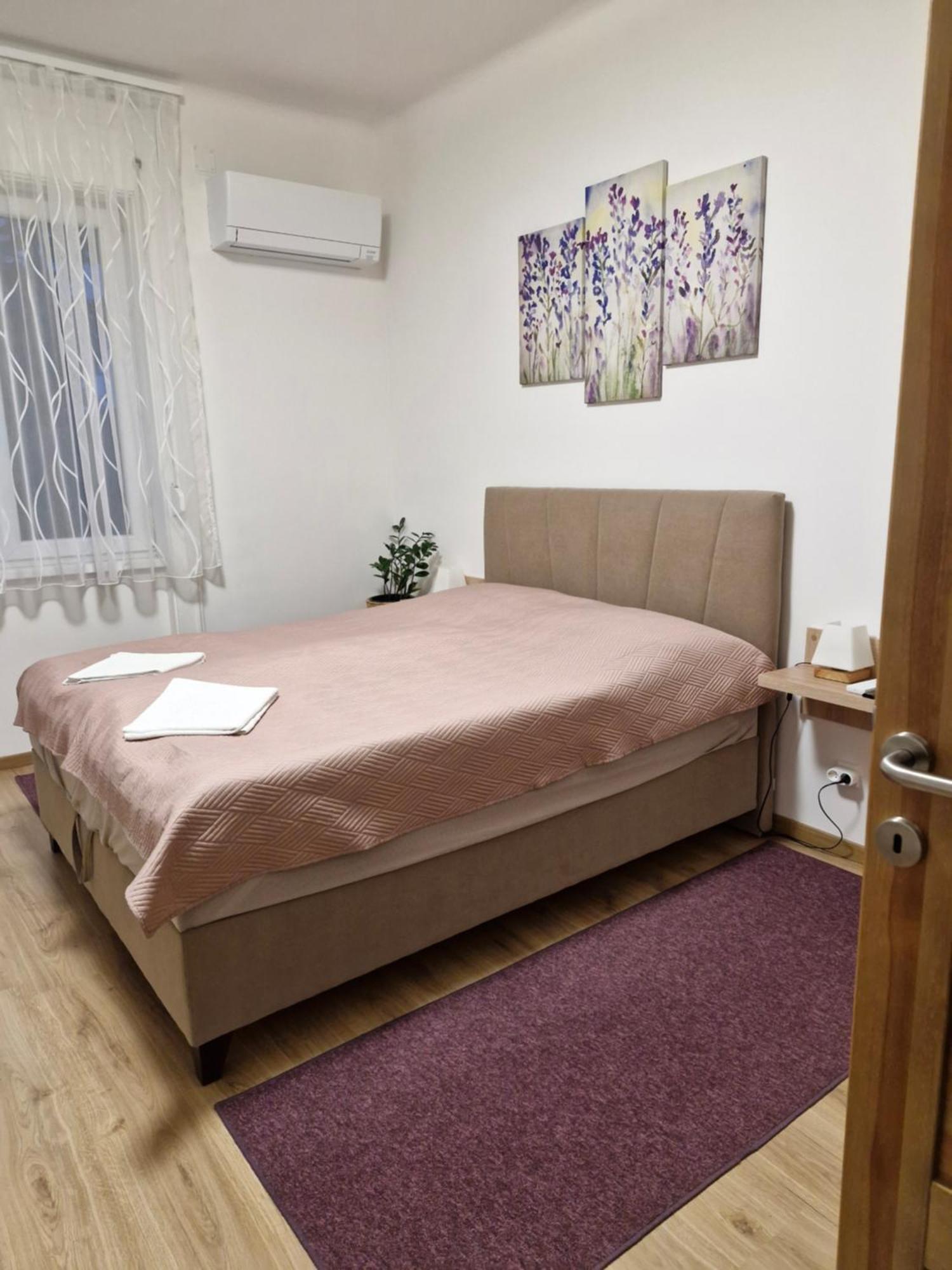 Mohas Vendeghaz Koszeg Mohas Ut 107 Hotell Eksteriør bilde