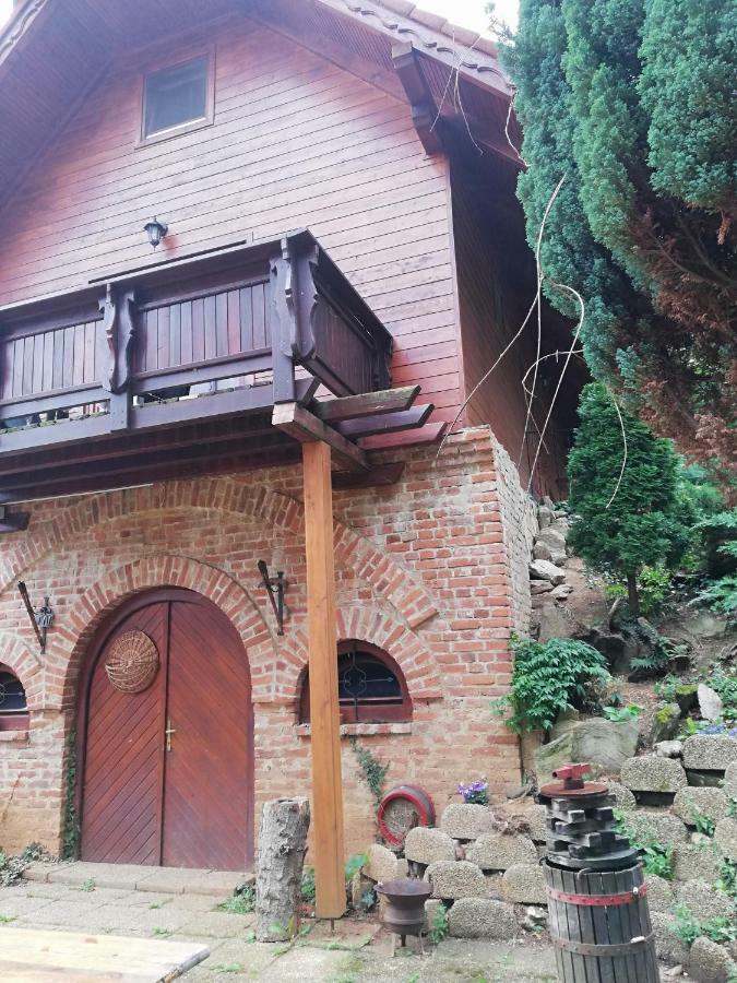 Mohas Vendeghaz Koszeg Mohas Ut 107 Hotell Eksteriør bilde