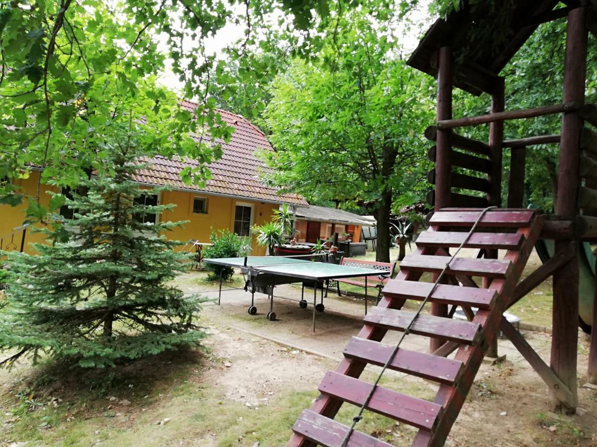 Mohas Vendeghaz Koszeg Mohas Ut 107 Hotell Eksteriør bilde
